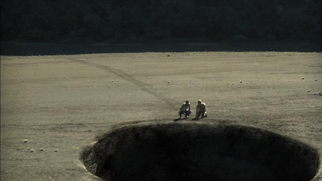 L'Île - Les Naufragés de la Terre Perdue (2011)