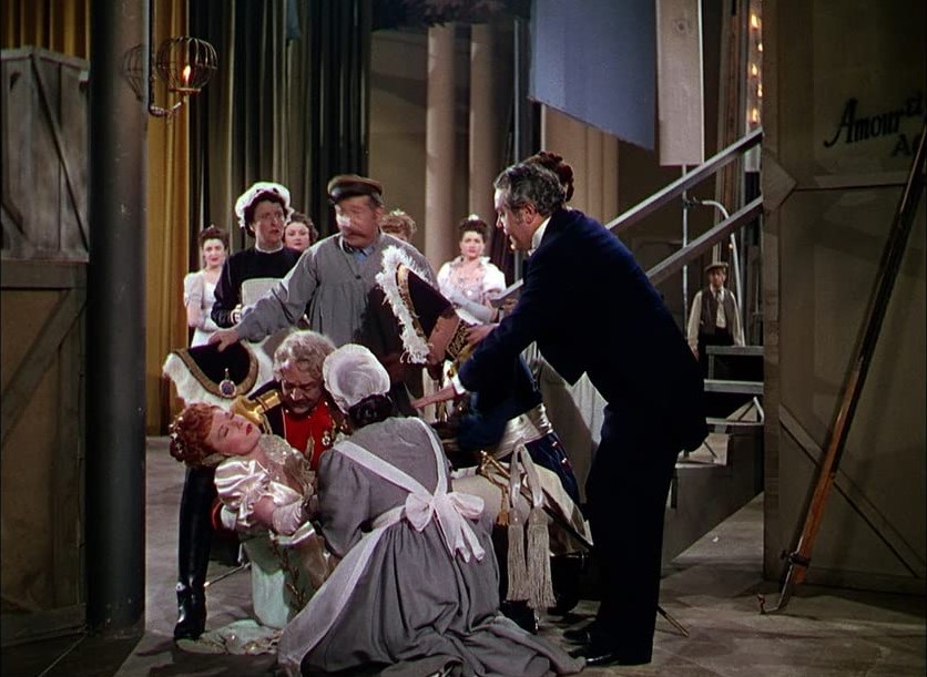  Le Fantôme De L'Opéra (1943) 