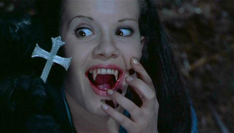 Les Sévices De Dracula (1971) 