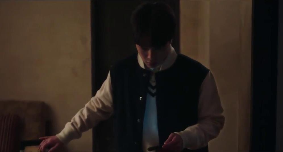 Ghost Mansion (2021)