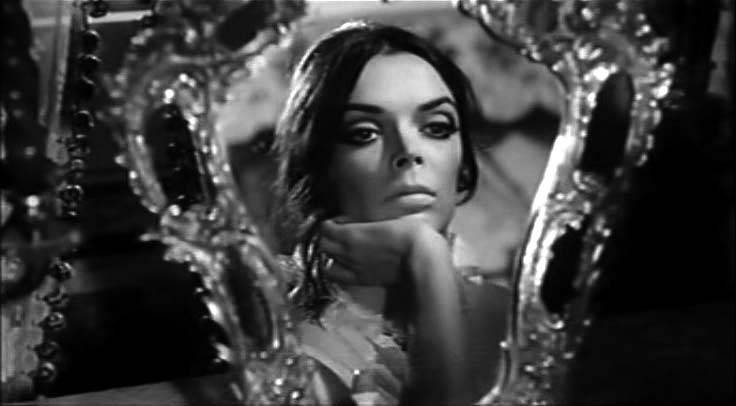 Un Ange Pour Satan (1966)
