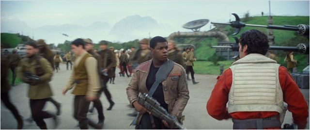 Star Wars : Épisode 7 - Le Réveil De La Force de J.J. Abrams - 2015 / Fantastique