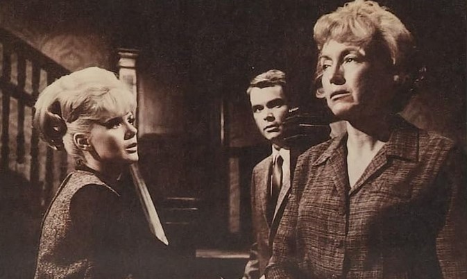 Une Guillotine Pour Deux (1965)