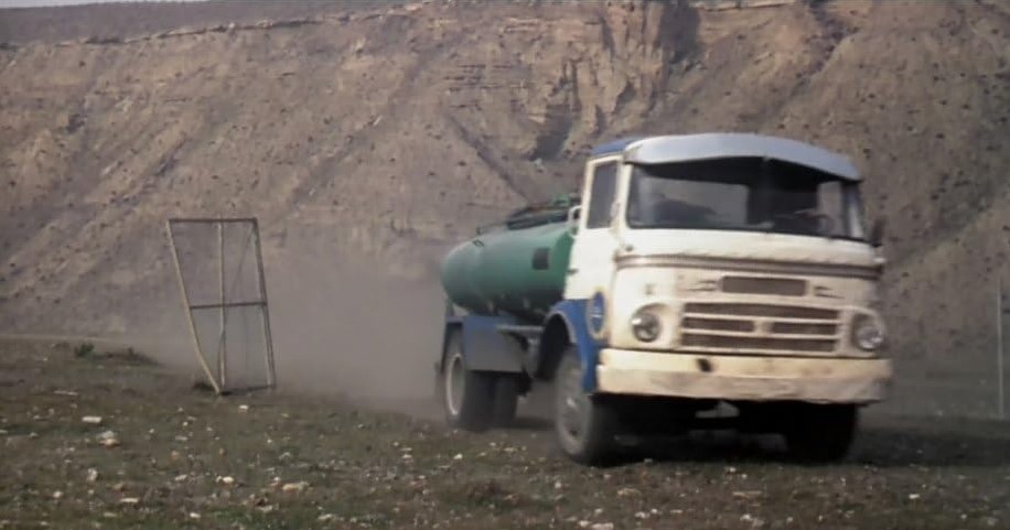 Les Exterminateurs De L'An 3000 (1983) 