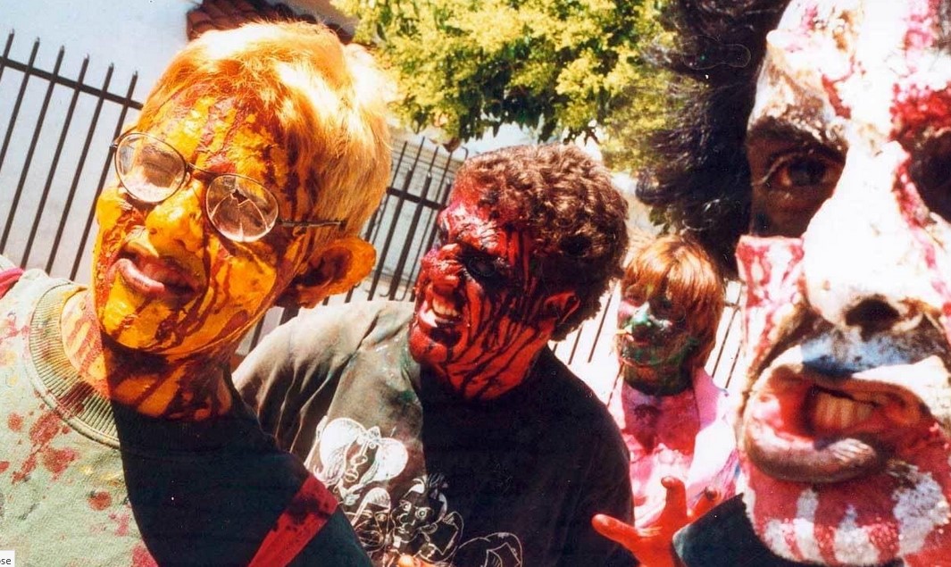 Plaga Zombie - Zona Mutante (2001) 