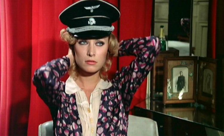 Isla La Louve Des SS (1975) 