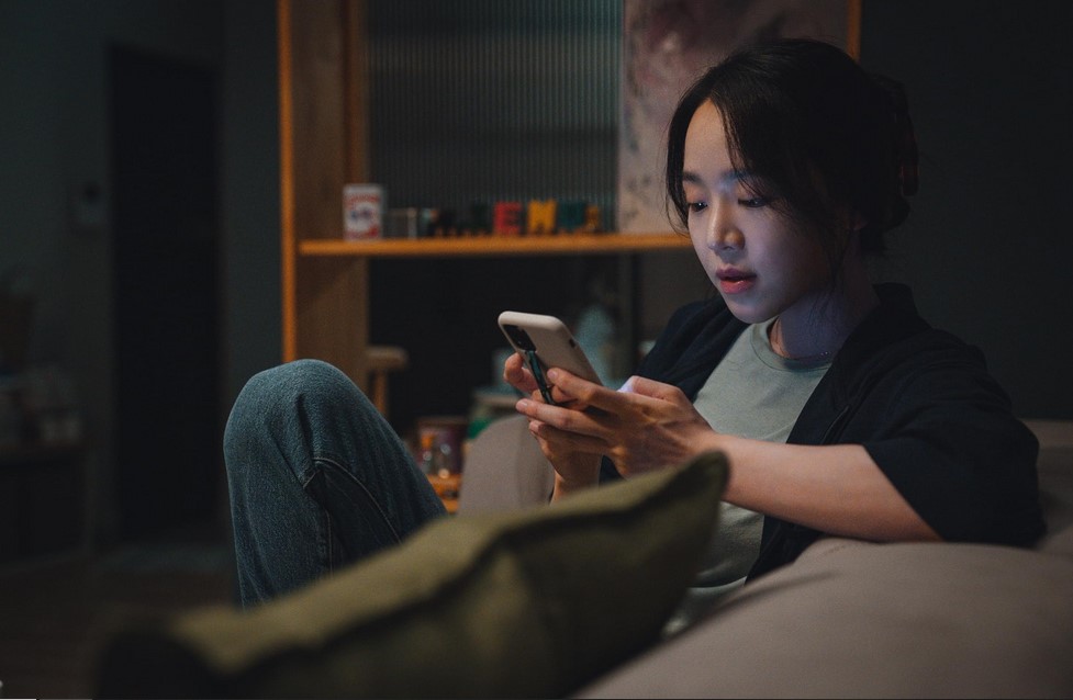 Dark Market (2023)