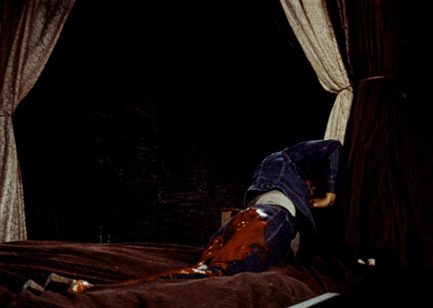 Death Bed (1977)