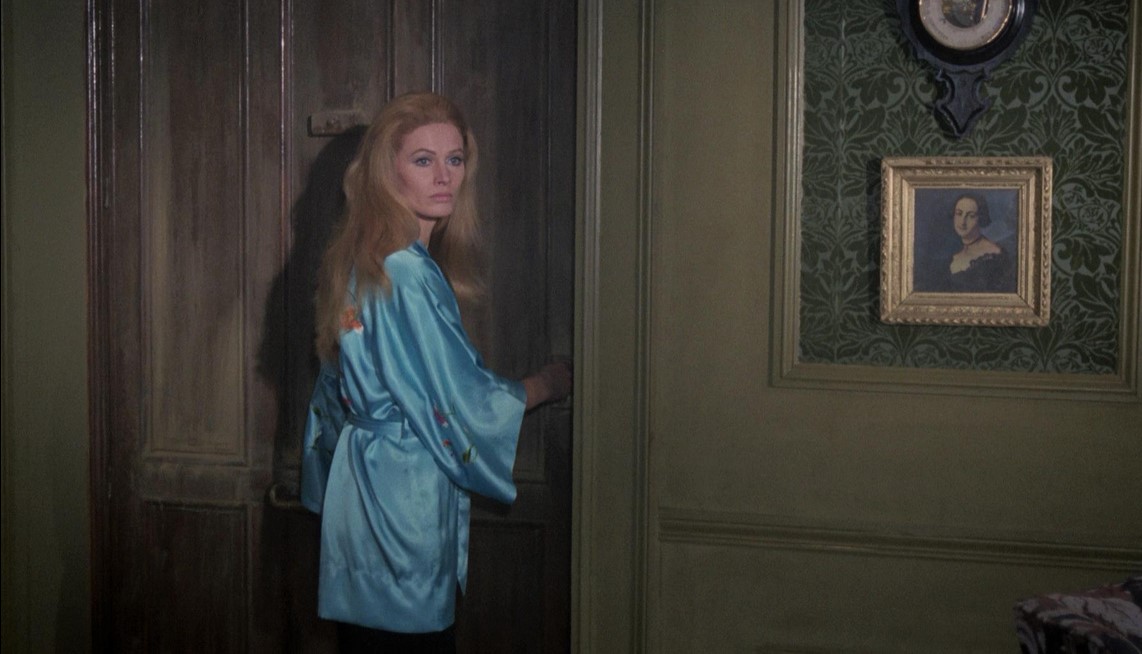 Murder Mansion (1972) 
