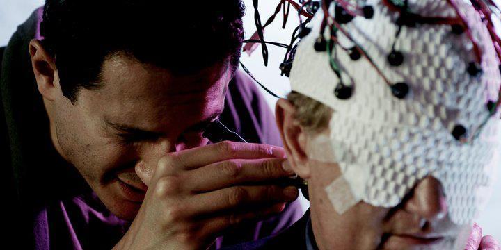 Extracted (2012)