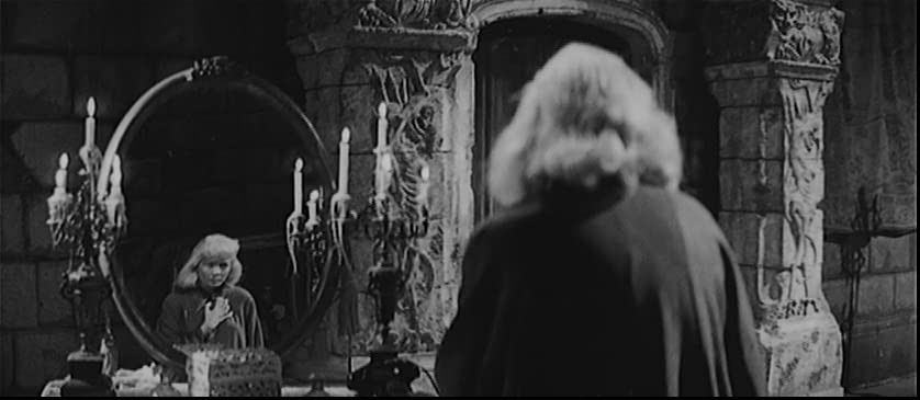 Les Vampires (1957) 