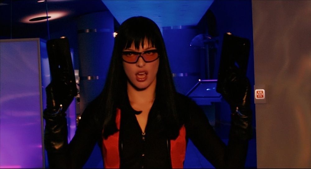Ultraviolet (2006)
