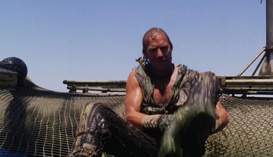 Waterworld (1995)