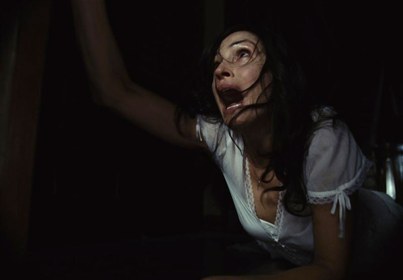 100 Feet / Périmètre Mortel de Eric Red