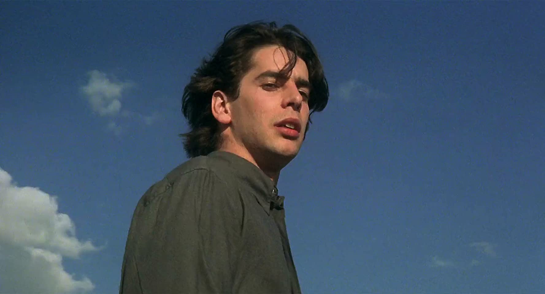 Ouvre Les Yeux (1997) 