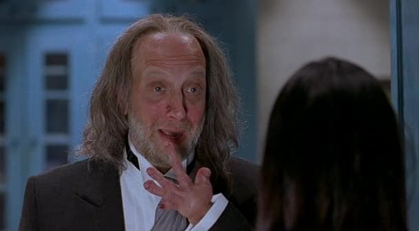 Scary Movie 2 (2001)