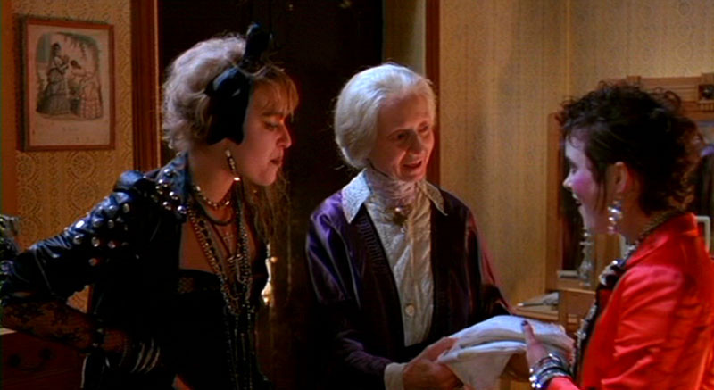 Dolls - Les Poupées de Stuart Gordon - 1987 / Horreur