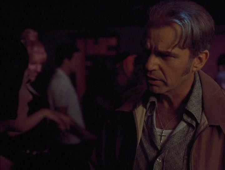 En Eaux Troubles (2002) 
