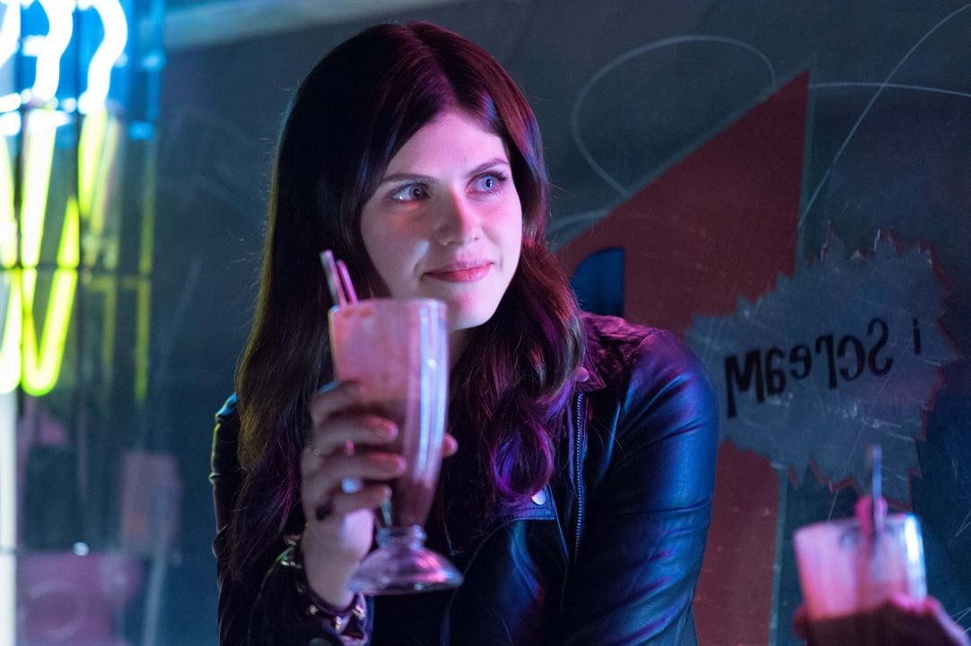 Burying The Ex de Joe Dante - 2014 / Comédie - Horreur