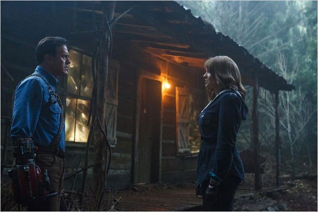 Ash Vs. Evil Dead de Sam Raimi - 2015 / Série - Horreur - Comédie - Gore