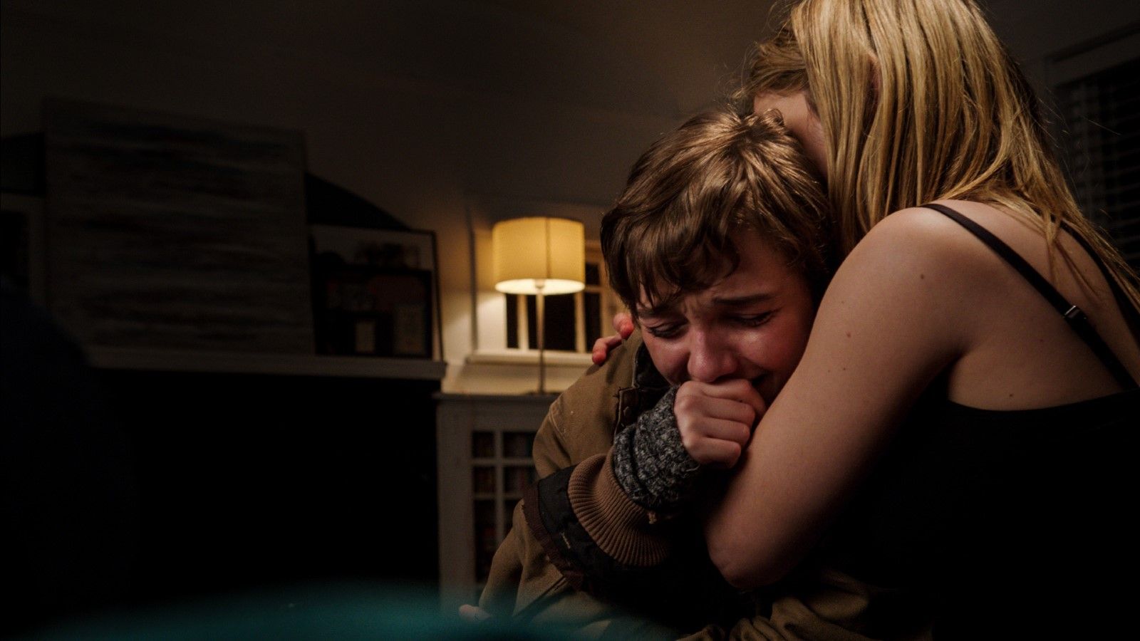 Invisible (2016)