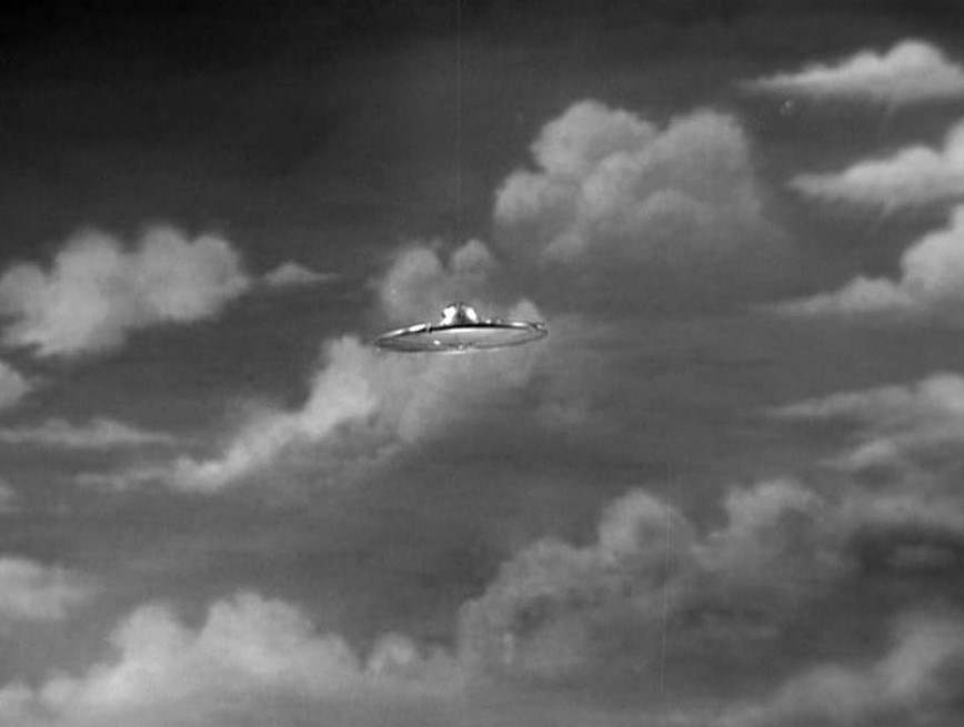 Plan 9 From Outer Space (1957) 