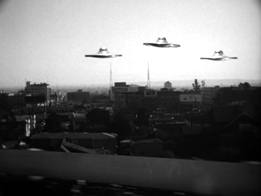 Plan 9 From Outer Space (1957) 