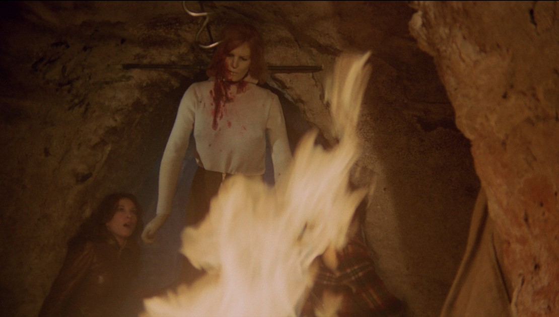 Murder Mansion (1972) 