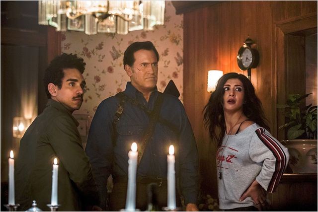 Ash Vs. Evil Dead de Sam Raimi - 2015 / Série - Horreur - Comédie - Gore