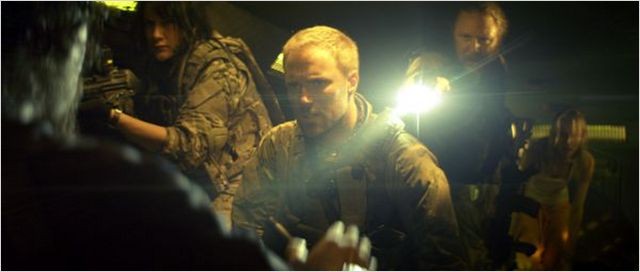 Crawlspace de Justin Dix - 2012 / Science-Fiction - Horreur