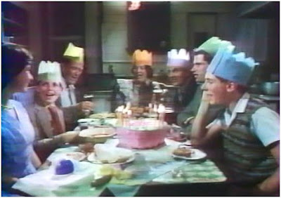 L'Epouvantail De Mort (1982)