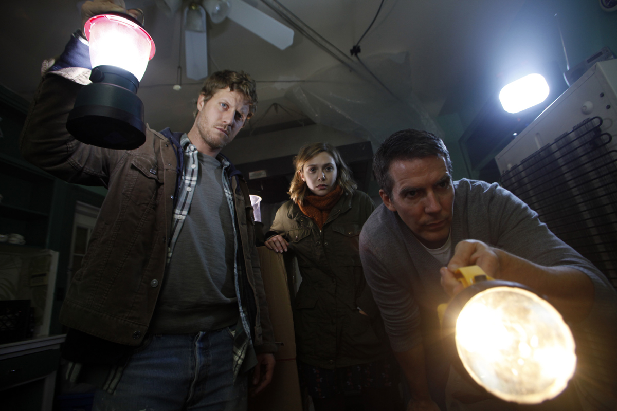 Silent House (2011)