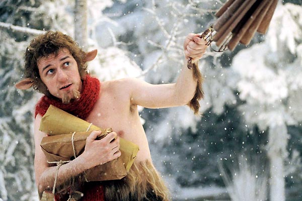 Le Monde de Narnia - Chapitre 1 : Le Lion, La Sorcière Blanche et l'Armoire Magique (2005) 