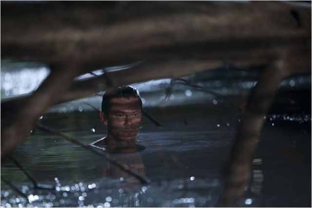 No One Lives (2012)
