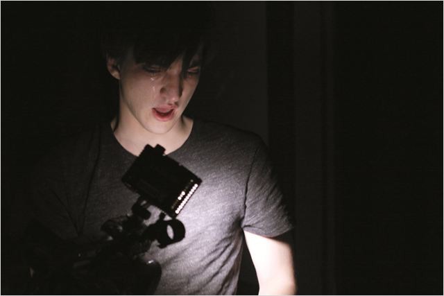 Grave Encounters 2 (2012)