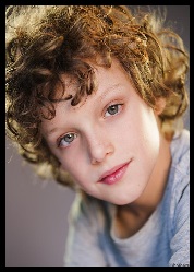 Noah Wiseman (Rôle : Samuel)