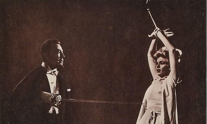 Une Guillotine Pour Deux (1965)