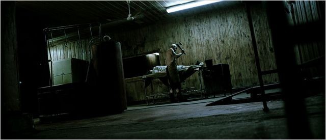 Below Zero de Justin Thomas Ostensen - 2011