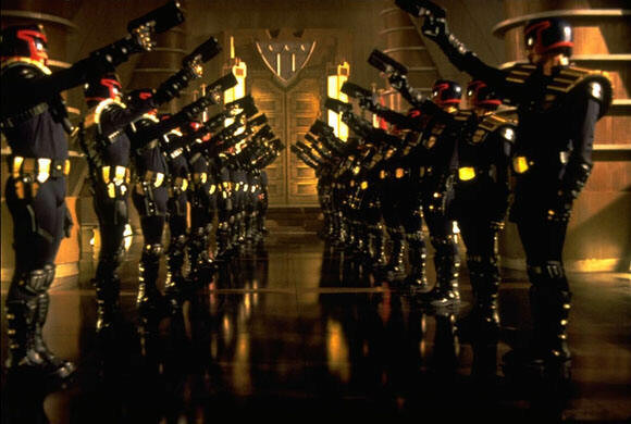 Judge Dredd (1995) 