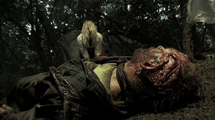 Broken de Simon Boyes & Adam Mason - 2006