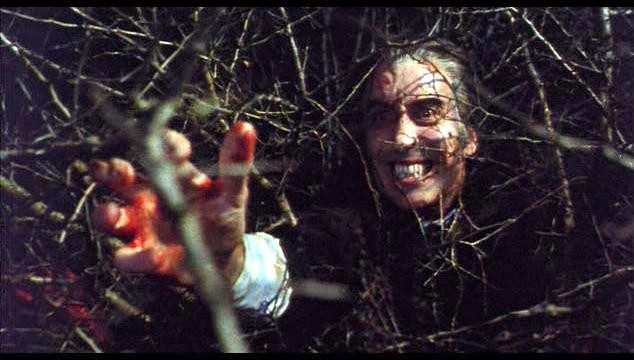 Dracula Vit Toujours A Londres de Alan Gibson - 1973 / Horreur