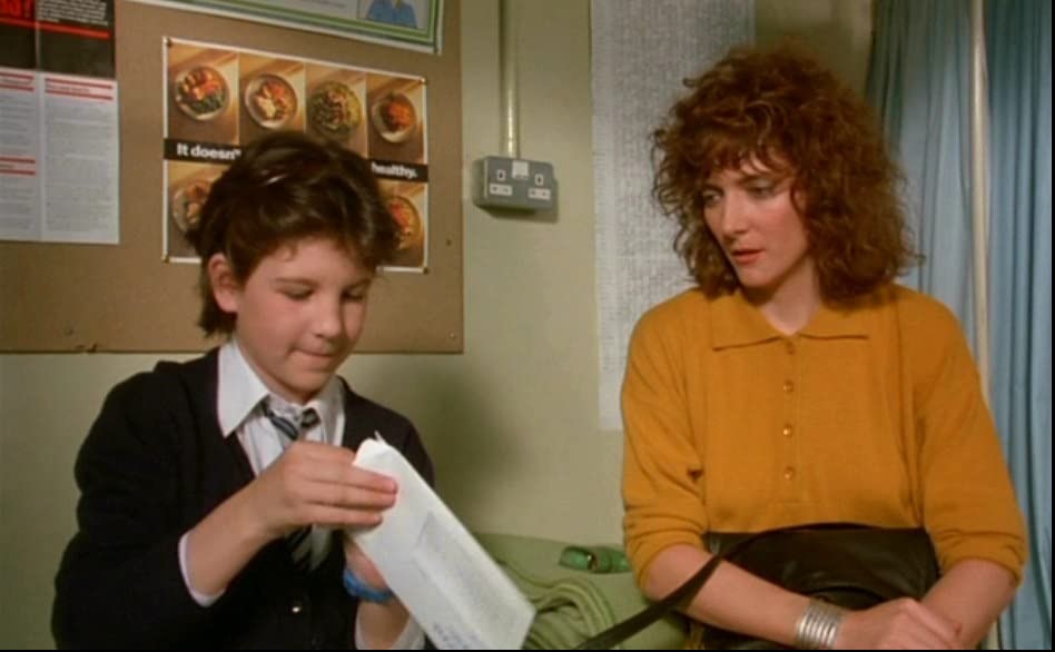 Paperhouse (1988)