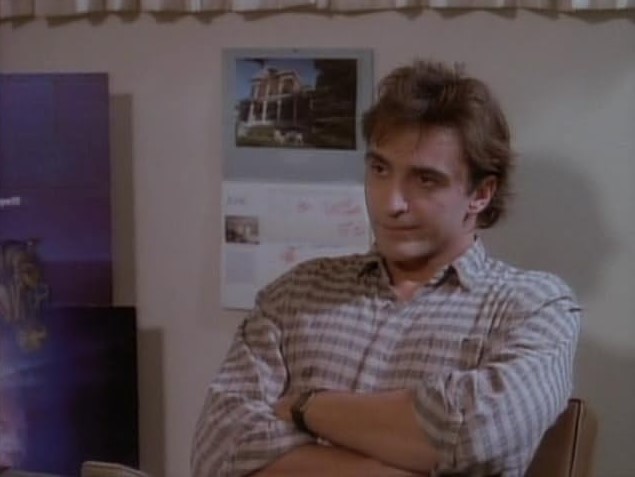 Bad Girls From Mars (1990) 