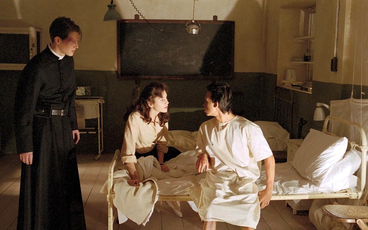 Dominion - Prequel To The Exorcist - 2005 / Epouvante-Horreur  