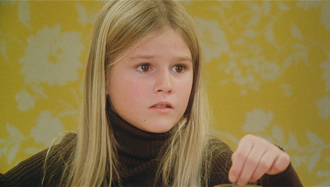 Une Si Gentille Petite Fille ! (1977) 