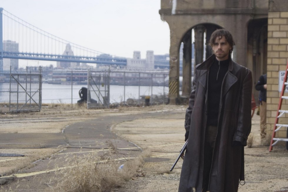 Tooth And Nail (2007)