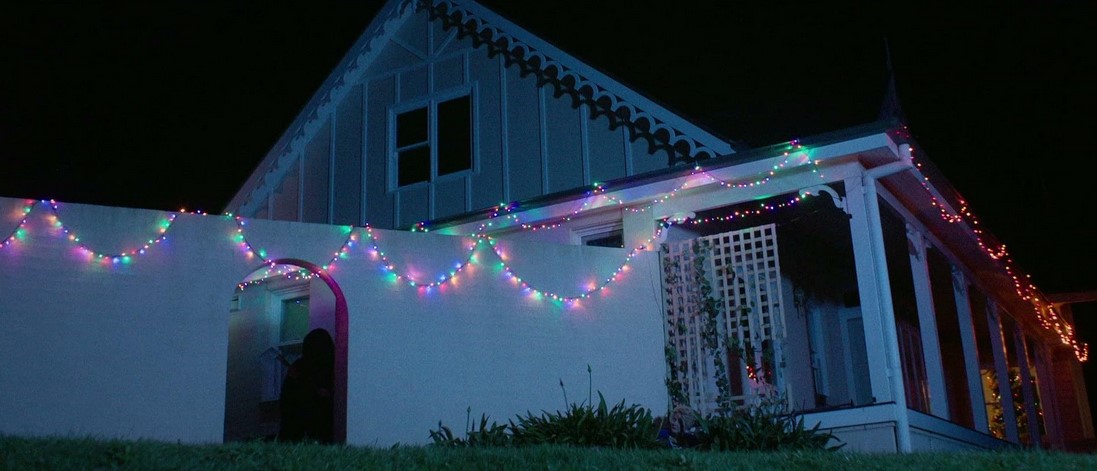 Red Christmas (2016) 