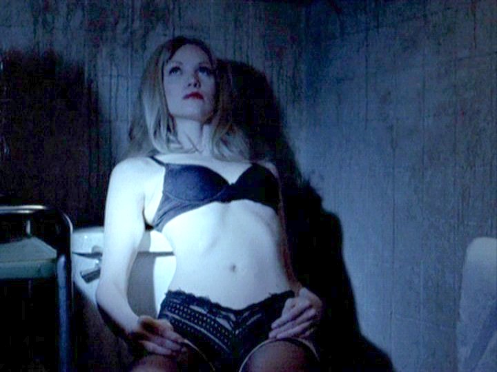 Dead Doll (2004) 