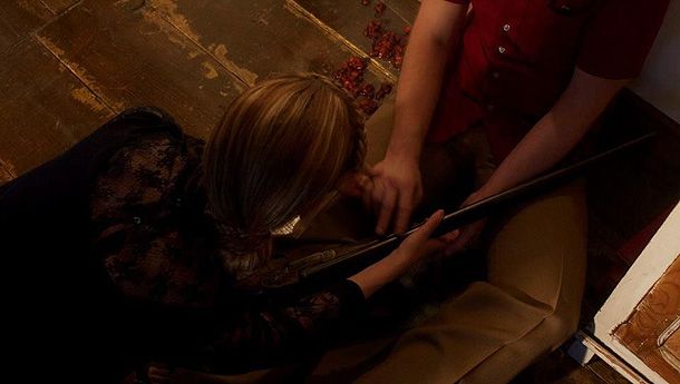 Bonne Nuit Dit Mlle Bird (2012)