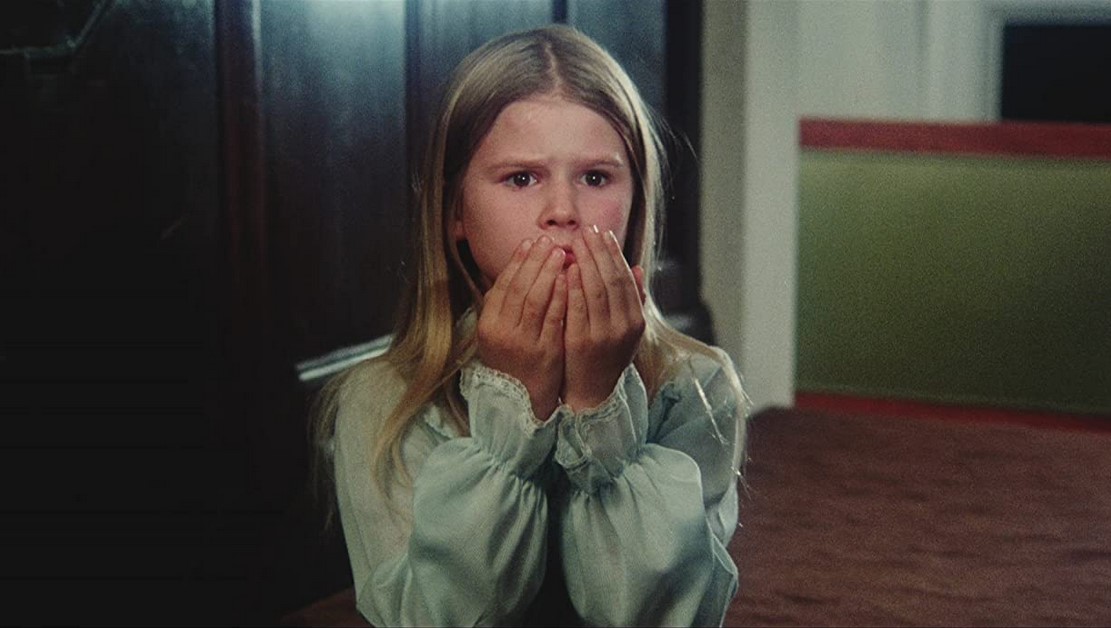 Une Si Gentille Petite Fille ! (1977) 